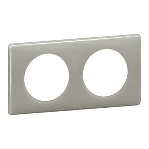 LG-066602-WEB-R.jpg