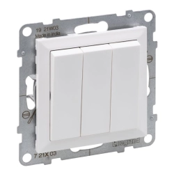 Łącznik potrójny - 20 AX - 250 V~ - zaciski śrubowe Legrand SUNO 721103
