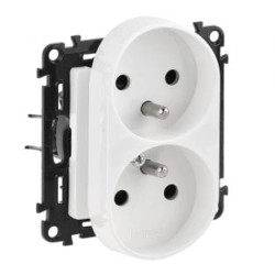 Gniazdo podwójne 2x2P+Z białe do ramki Valena Life 753190 