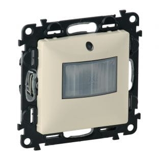 Łącznik automatyczny bez zacisku N 3-250W, 3-100W dla LED kremowy Valena Life 752270.jpeg