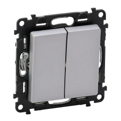 Łącznik schodowy podwójny - 10 AX aluminium Valena Life 752308
