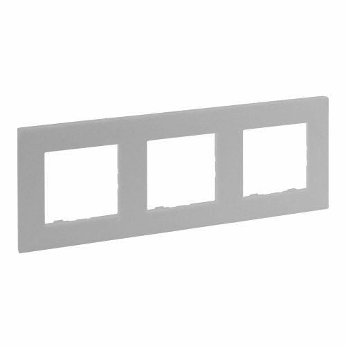 Ramka-potrojna-Aluminium-Legrand-Niloe-Step-863393.webp
