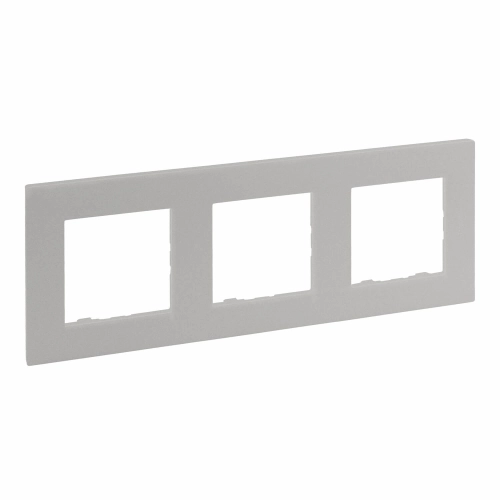 Ramka-potrojna-Perla-Legrand-Niloe-Step-863693.webp