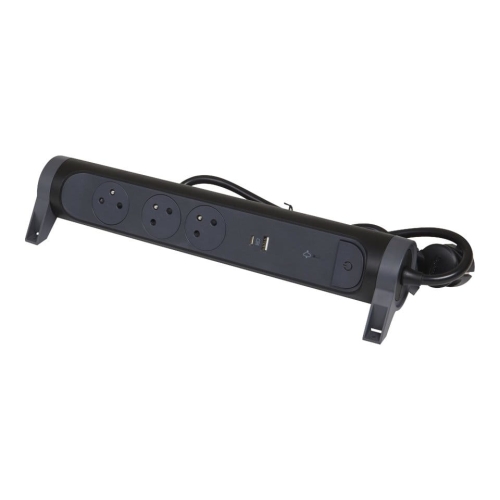 pol_pl_Przedluzacz-obrotowy-3X2P-Z-z-USB-z-przewodem-1-5m-wlacznik-Legrand-049425-29478_9.jpg