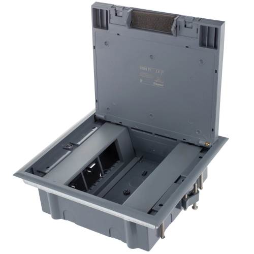Puszka-podlogowa-12M-legrand-088171 (1).webp