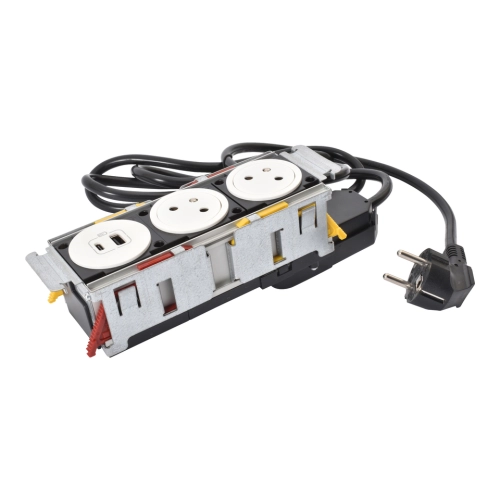 Gniazdo-meblowe-Incara-DISQIN-wyposazone-2X2P-Z-USB-A-C-przewod-2m-z-wtyczka-Legrand-654741.webp