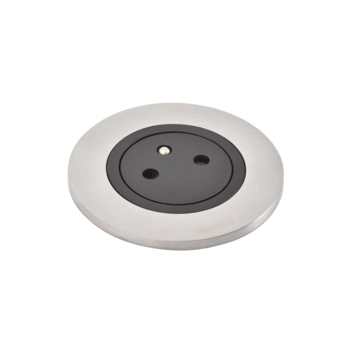 Gniazdo-meblowe-2P+Z-Incara-DISQ-60-przewod-2m-z-wtyczka-METAL-CZARNY-Legrand-654722 (1).webp