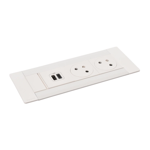 Gniazdo-MULTILINK-do-scianek-dzialowych-wyposazone-2X2P-Z-USB-A-C-z-przewodem-2m-bialy-Legrand-654771 (2).webp