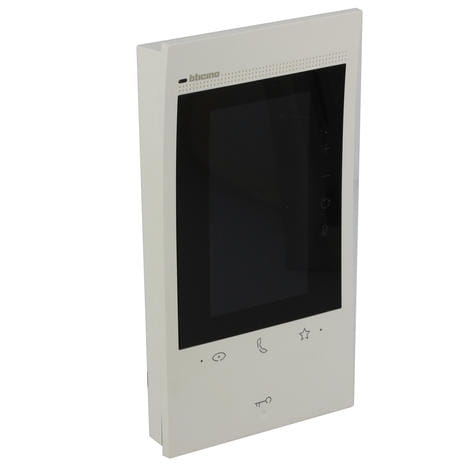 BT-344842-WEB-R.jpg