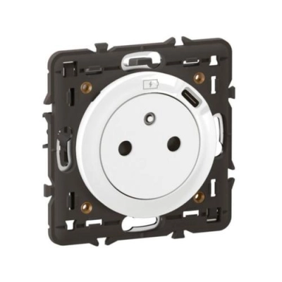 gniazdo-plaskie-z-USB-CB0140-celiane (1).webp