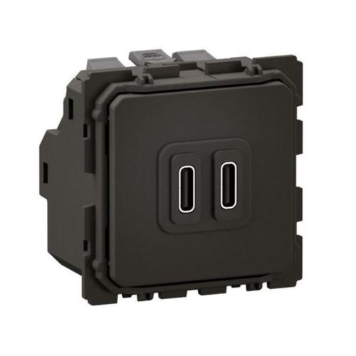 LG-CM0154-WEB-R.webp