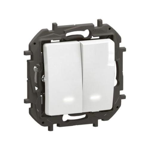 LG-NP2121WH-WEB-R.webp