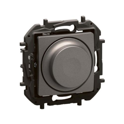 LG-NP2411MG-WEB-R.webp