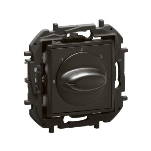 LG-NP660BK-WEB-R.webp