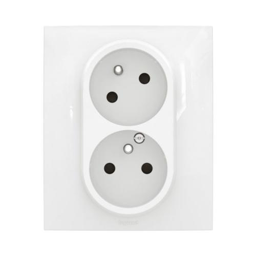 LG-NP3114WH-WEB-F.webp