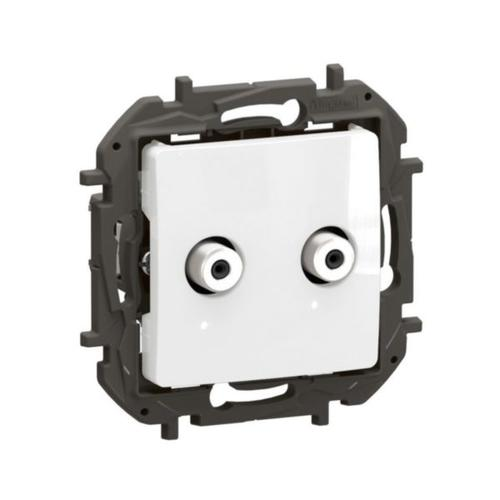 LG-NP4101WH-WEB-R.webp
