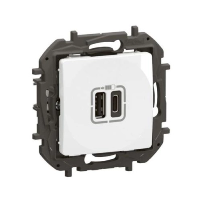 LG-NP3403WH-WEB-R.webp