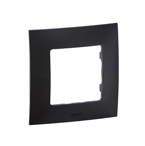 LG-NP111BK-WEB-R.webp