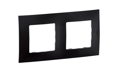 LG-NP112BK-WEB-R.webp