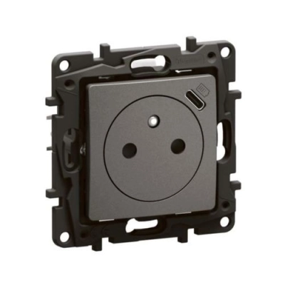 LG-NP3302MG-WEB-R.webp