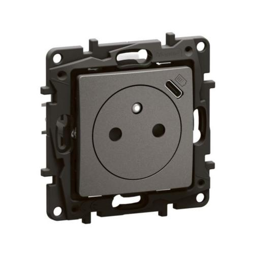 LG-NP3302MG-WEB-R.webp