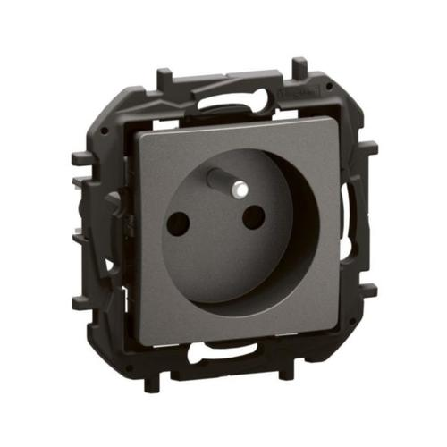 LG-NP3101MG-WEB-R.webp