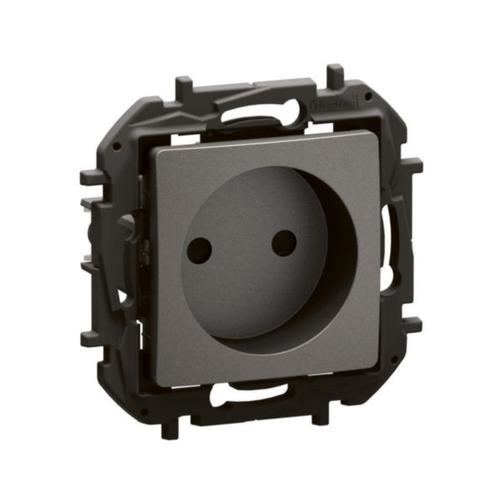 LG-NP3199MG-WEB-R.webp