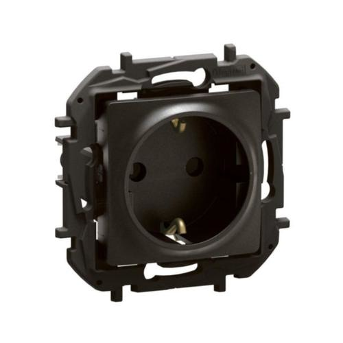 LG-NP3122BK-WEB-R.webp
