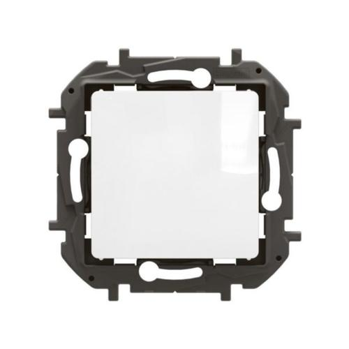 LG-NP151WH-WEB-F.webp
