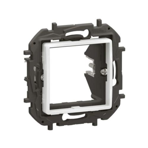 LG-NP172WH-WEB-R.webp