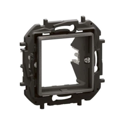 LG-NP172MG-WEB-R.webp