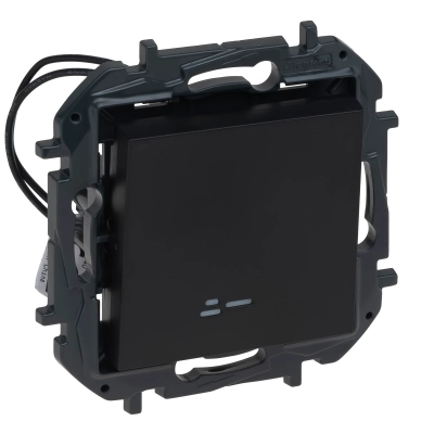 LG-863516B-WEB-R.webp