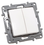 Włącznik schodowy podwójny Legrand Niloe biały 764502