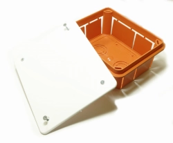 Puszka rozgałęźna podtynkowa 118x96x50 OL10002